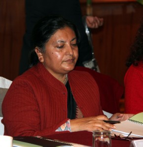 Vidhya Bhandari en 2013, par Ganesh Paudel. Licence CC BY-SA 3.0 via Commons