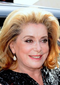 Catherine Deneuve par Georges Biard via Wikimedia Commons 