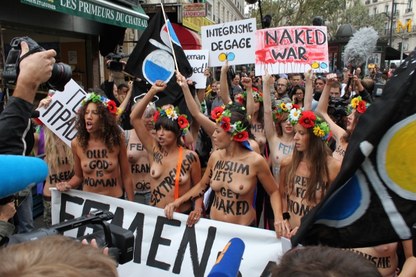 Femen02_h600