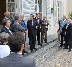 Maires